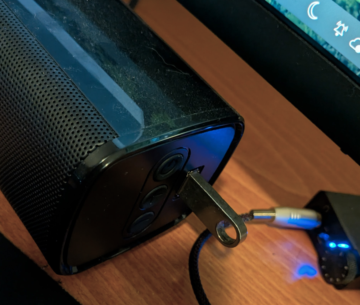 USB drive port plugged in